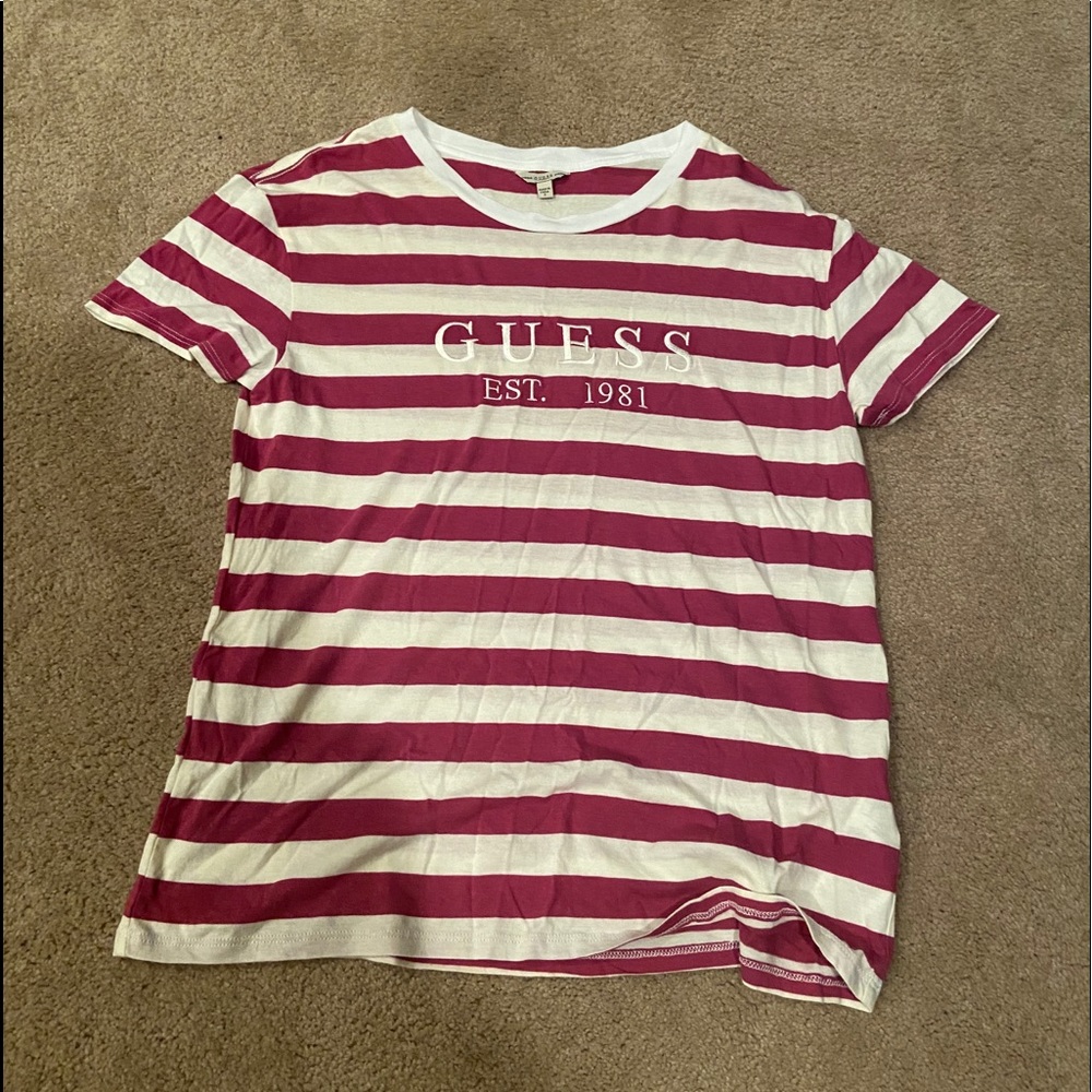 Women’s Stripped Guess Tee